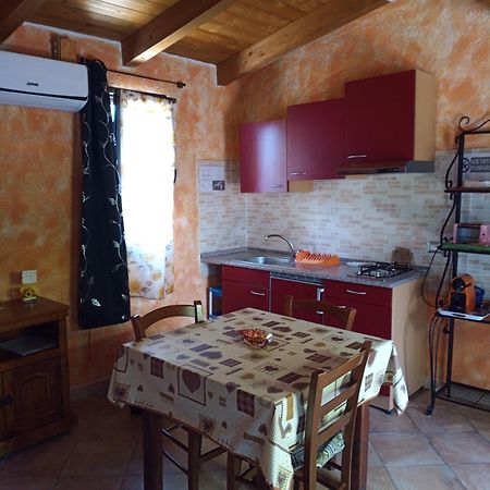 Appartamento Il Salice Casa Minnina Exterior foto