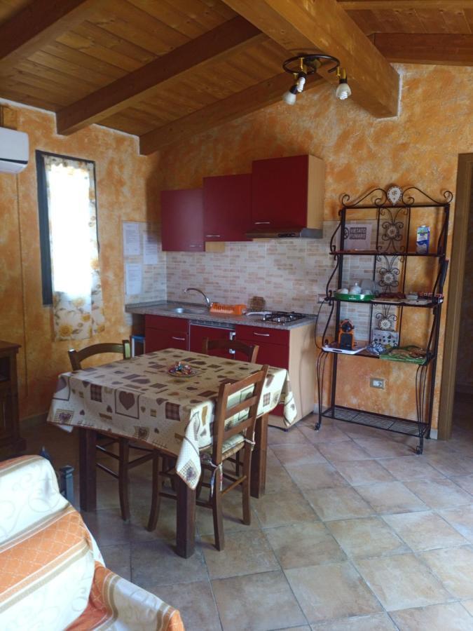 Appartamento Il Salice Casa Minnina Exterior foto