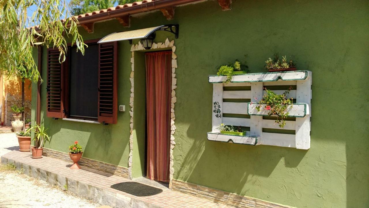 Appartamento Il Salice Casa Minnina Exterior foto
